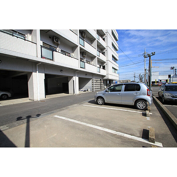 ロイヤルコート ｜茨城県土浦市港町1丁目(賃貸マンション3LDK・8階・60.60㎡)の写真 その3