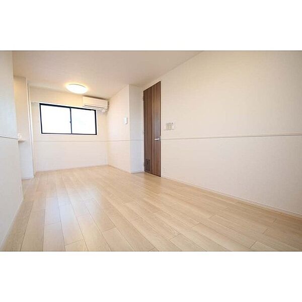 apartment 茨城県かすみがうら市上稲吉
上稲吉の賃貸情報を見る
物件地図