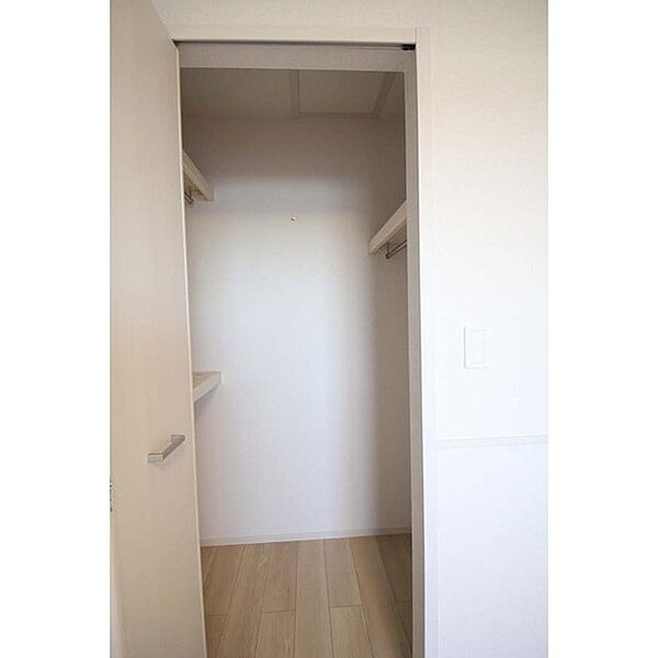 apartment 茨城県かすみがうら市上稲吉
上稲吉の賃貸情報を見る
物件地図