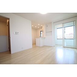 リズ・フォーチュンI 202 2階1LDKのリビング/ダイニング