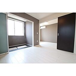 アーバングレイスII 2階2LDKのリビング/ダイニング