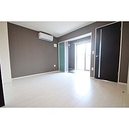 アーバングレイスII 1階1LDKのリビング/ダイニング