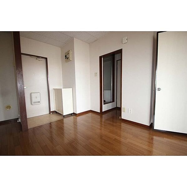 apartment 茨城県かすみがうら市稲吉5丁目
地図を見る