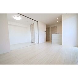 アウローラ（東真鍋） 201 2階1LDKのリビング/ダイニング