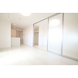 アウローラ（東真鍋） 102 1階1LDKのリビング/ダイニング