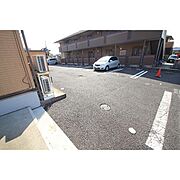敷地内に駐車場をご用意しております