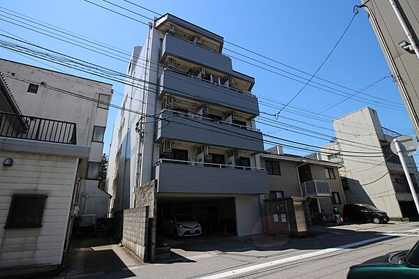 リブ諏訪川原 307｜富山県富山市諏訪川原2丁目(賃貸マンション1K・3階・27.80㎡)の写真 その1