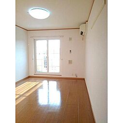 ウエスト・モンターニュ A204 2階1Kのリビング/ダイニング