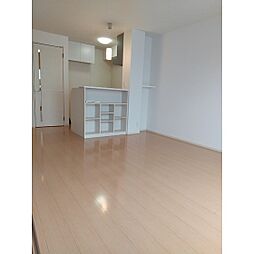 ロミオ・グレース C102 1階1LDKのリビング/ダイニング