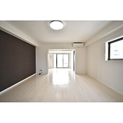 カーサ大手町 602 6階1LDKのリビング/ダイニング