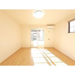 Glanz婦中 205 2階1LDKのリビング/ダイニング