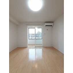 ルミエール B103 1階1Kのリビング/ダイニング