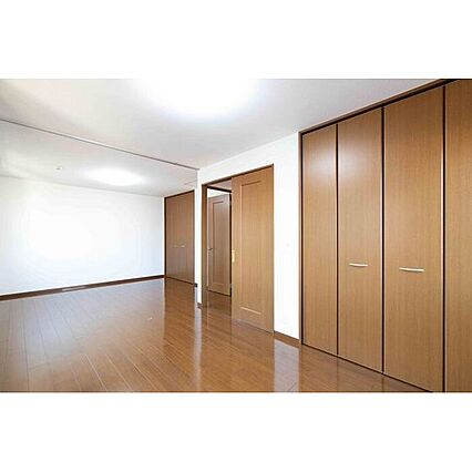 ガーデンライラック_内装_3