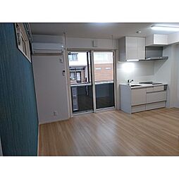 ラ・シャンブル 103 1階ワンルームのリビング/ダイニング