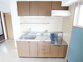 奈良県生駒市辻町（賃貸マンション1LDK・2階・50.88㎡） その3