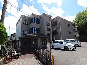 奈良県奈良市三松1丁目（賃貸マンション2LDK・1階・58.90㎡） その1