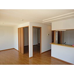 ディベルティ観音寺新町 106 1階2LDKのリビング/ダイニング