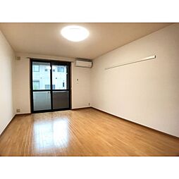 ピュアラＫ 102 1階1Kのリビング/ダイニング