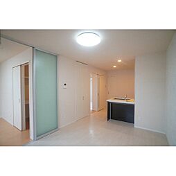 マインガルテン 205 2階2LDKのリビング/ダイニング