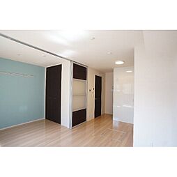 ＩＳＨＩＫＡＷＡ　ＨＩＬＬＳ　VII 102 1階1DKのリビング/ダイニング