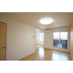 サンデーア・オチアイ 202 2階1LDKのリビング/ダイニング