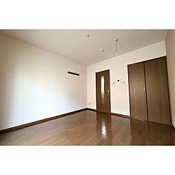 アトラクト松代 3階1Kのリビング/ダイニング