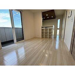 Grand Winds Tsukuba VII 1階1LDKのリビング/ダイニング