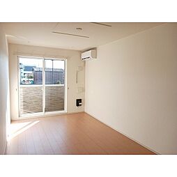 サンライズ・レジデンスI 1階1LDKのリビング/ダイニング