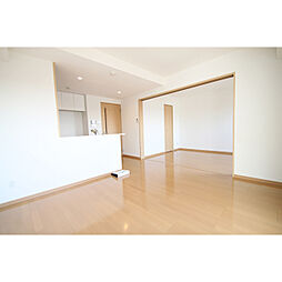 レジデンス二の宮 4階2LDKのリビング/ダイニング