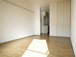 ベルメゾン蛍池 1階1Kのリビング/ダイニング