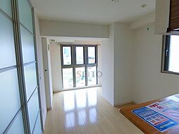 阪急宝塚本線 十三駅 徒歩5分の賃貸マンション 9階1LDKのリビング/ダイニング