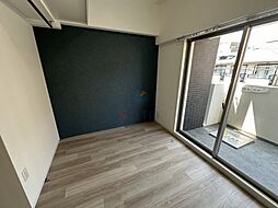 セレニテ十三ミラク 11階ワンルームのリビング/ダイニング