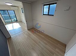 阪急宝塚本線 岡町駅 徒歩11分の賃貸アパート 3階1LDKのリビング/ダイニング