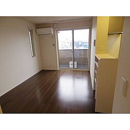 ゼピュロス学園の森　K 2階1LDKのリビング/ダイニング