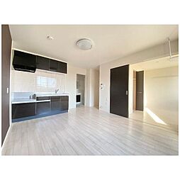 雫VII 205 2階1LDKのリビング/ダイニング