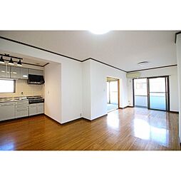 カーサなかつ 205 2階3LDKのリビング/ダイニング