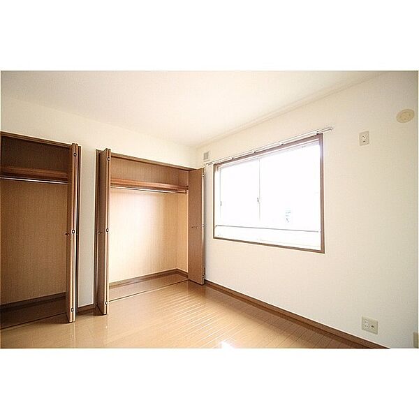 detached 茨城県牛久市中央4丁目

地図を見る