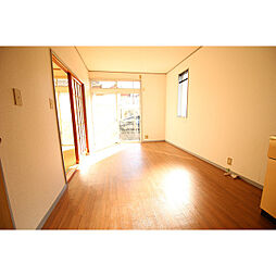 アップルハウス 201 2階1LDKのリビング/ダイニング