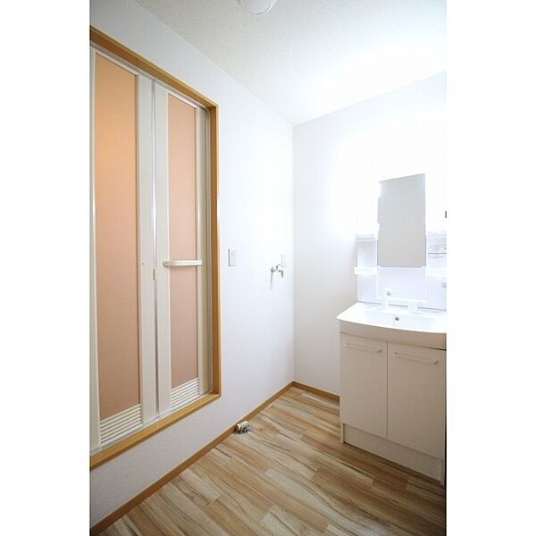 apartment 茨城県稲敷郡阿見町鈴木
鈴木の賃貸情報を見る
物件地図