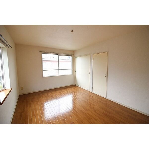 detached 茨城県龍ケ崎市松葉1丁目

地図を見る