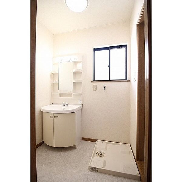 apartment 茨城県稲敷市上根本
上根本の賃貸情報を見る
物件地図