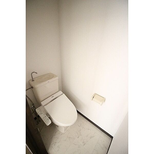 apartment 茨城県稲敷市中山
中山の賃貸情報を見る
物件地図