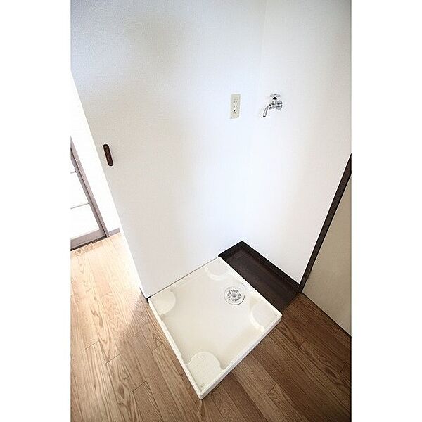 apartment 茨城県稲敷市中山
中山の賃貸情報を見る
物件地図