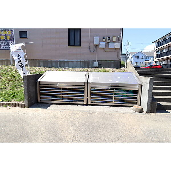 apartment 茨城県龍ケ崎市久保台2丁目
地図を見る