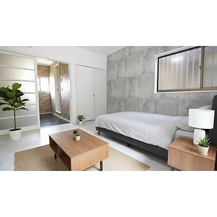 ルイ・フローラ_内装_0