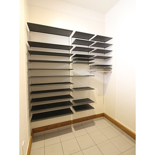 detached 茨城県守谷市松並青葉3丁目

地図を見る