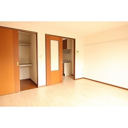 パークサイド松ケ丘2番館_内装_3