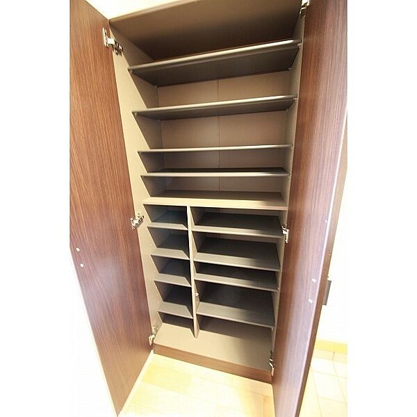 apartment 茨城県守谷市百合ケ丘2丁目
地図を見る