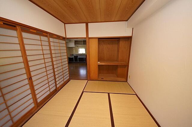 寝室