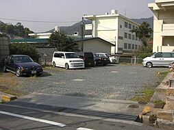 河月極駐車場